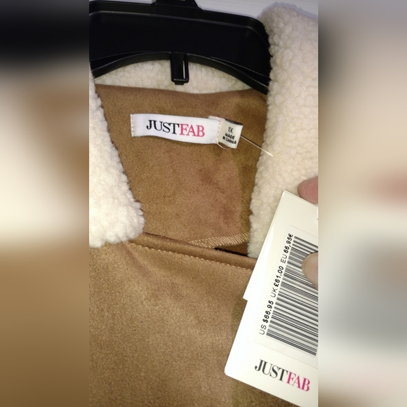 JustFab Jacket - Picture 4 of 8